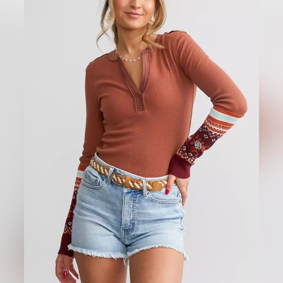 Free People We The Free Mikah Notch Neck Top/Autumn Combo - Picture 3 of 6